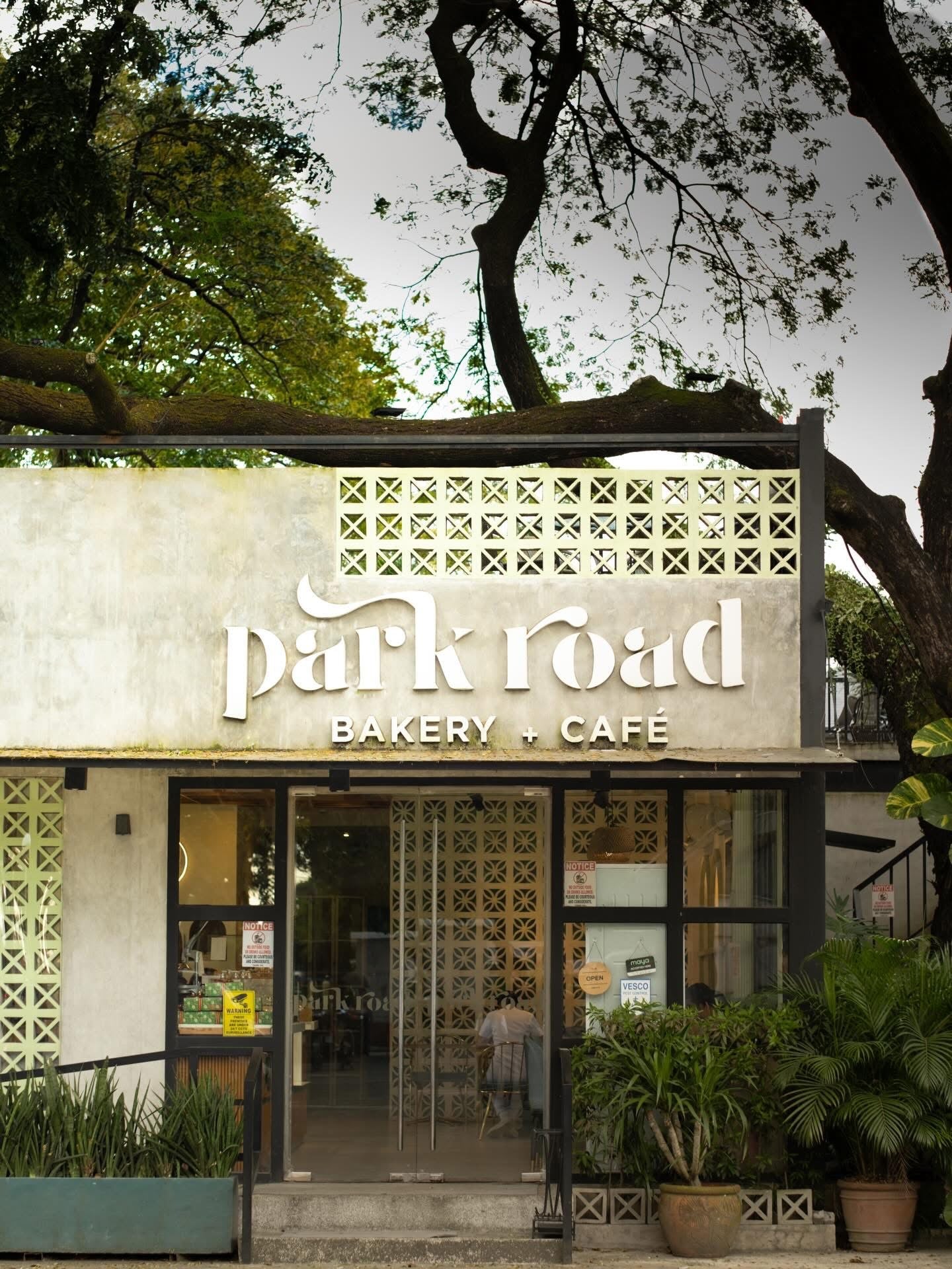 Park Road Store Front